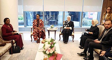 Emine Erdoğan, Gabon Cumhurbaşkanının eşi ile Türkevi'nde bir araya geldi