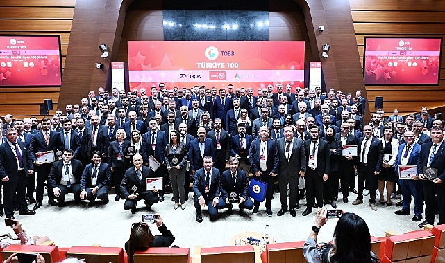 En hızlı büyüyen şirketler arasında kadın yöneticilerin olduğu şirketler var