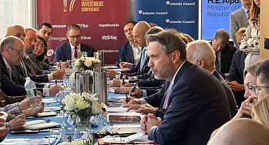 Enerji ve Tabii Kaynaklar Bakanı Bayraktar: "Rüzgar ve güneş enerjisinde 120 GW'lık kurulu güce ulaşmak istiyoruz"