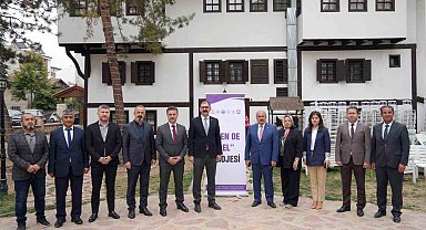 Engelli ve özel bireyler ile aileleri bu projeyle sosyalleşiyor