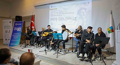 Engelsiz yürekler, Aşık Veysel'in türkülerini yaşatıyor