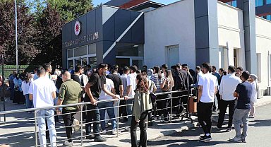 Erzincan Adliyesi'nde zabıt katipliği sınavı yoğunluğu