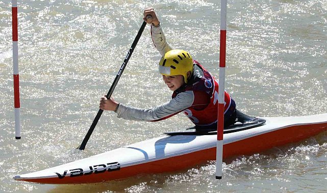 Erzincan'da, Akarsu Kano Slalom Türkiye Kupası yarışları