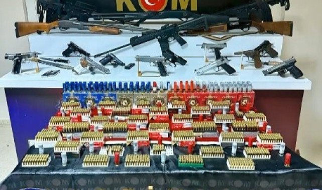 Erzincan'da silah operasyonu; 13 şüpheli yakalandı, 11 tabanca, 8 tüfek ele geçirildi