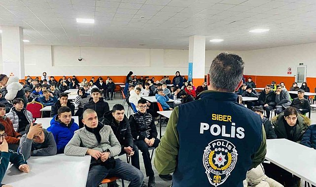 Erzurum polisinden sanal devriye
