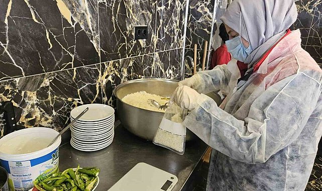 Erzurum'da gıda satışı yapan işyerleri denetlendi