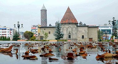 Erzurum'da kuvvetli rüzgar uyarısı