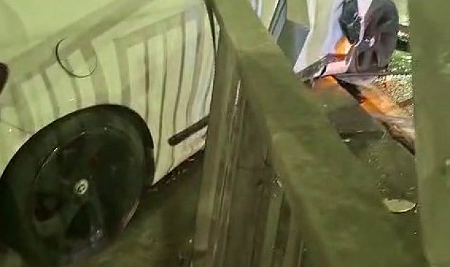 Esenyurt'ta direksiyon hakimiyetini kaybeden sürücü karşı istikamete uçtu: O anlar kamerada