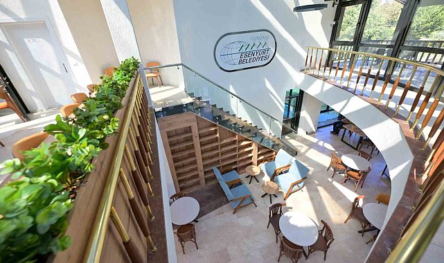 Esenyurt'ta Vatan Kitap Kafe açıldı