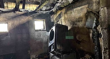 Evi 6'ncı kez yanarak kullanılamaz hale geldi