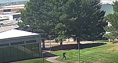 FBI, "Charlie Kirk" suikastı zanlısının görüntüsünü yayınladı