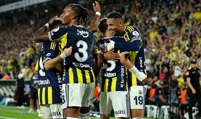 Fenerbahçe, Trabzonspor'u üst üste 4. maçta yendi