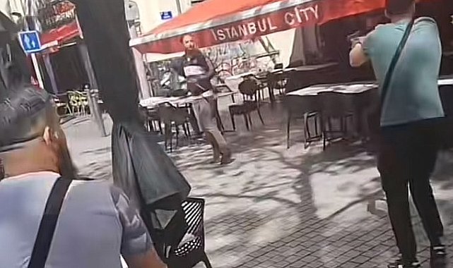 Fransa'da bıçaklı saldırı: 4 yaralı