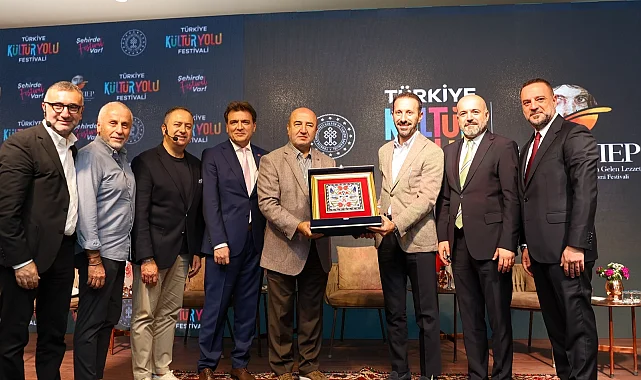 GastroANTEP'te gastronomi ve hizmet ihracatı paneli