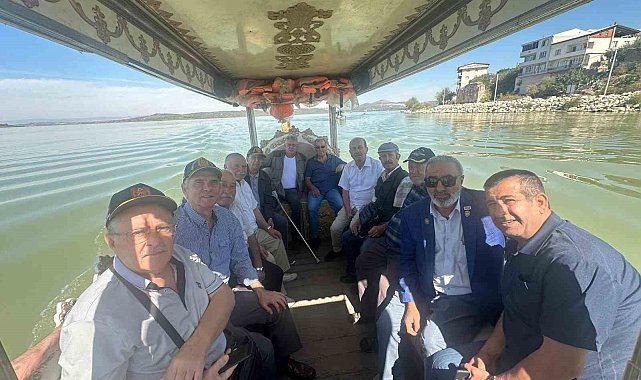 Gazi ve şehit yakınları, Gölyazı'ya hayran kaldı