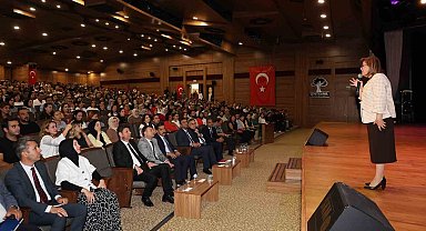 Gaziantep Büyükşehir'in yetenek kaşifi projesi, okul öncesi öğretmenlere tanıtıldı