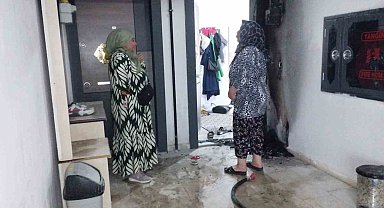 Gaziantep'te 5 katlı binada çıkan yangın korkuttu