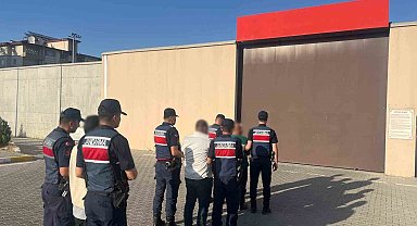Gaziantep'te kaçak silah ve uyuşturucu operasyonu: 3 şahıs tutuklandı