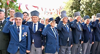 Gaziosmanpaşa'da kahraman gazilere saygı yürüyüşü yapıldı