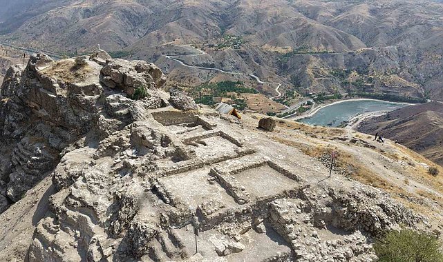 Geçmişi 3 bin yıllık tarihi kalede Osmanlı'ya ait karakol ortaya çıktı