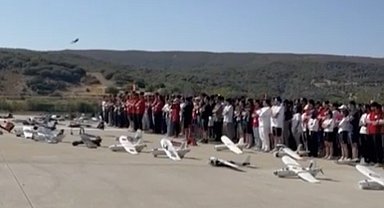 Gökçeada TEKNOFEST'te sıra 'Savaşan İHA Yıldızlar Yarışması'nda