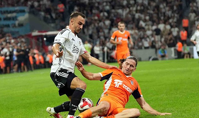 Gökhan Sazdağı ilk kez forma giydi