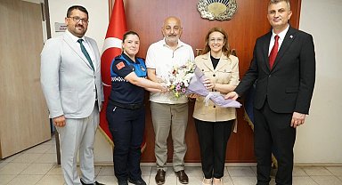 Gölcük Belediyesi'nin gülen yüzüne Başkan Sezer'den ziyaret