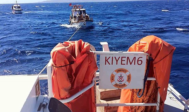 Gümbet açıklarında sürüklenen tekne kurtarıldı
