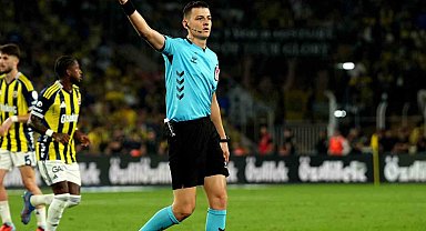 Hakem Ozan Ergün, Fenerbahçe - Trabzonspor maçında 2 kez VAR'a gitti