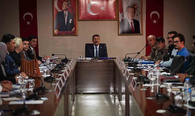 Hakkâri'de kadına şiddetle mücadele toplantısı