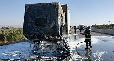 Hassa'da tır yangını