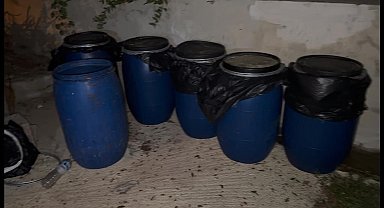 Hatay'da bin 260 litre fermente halde sahte içki ele geçirildi