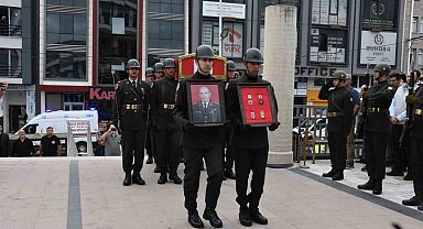 Hayatını kaybeden eski Jandarma Genel Komutanı son yolculuğuna uğurlandı