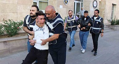 Hem suçlu, hem güçlü