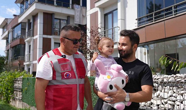 Her gün çöp kamyonunu bekleyen Melisa'ya sürpriz