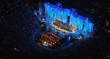 Hierapolis Antik Kenti tarihi konserle on binleri ağırladı