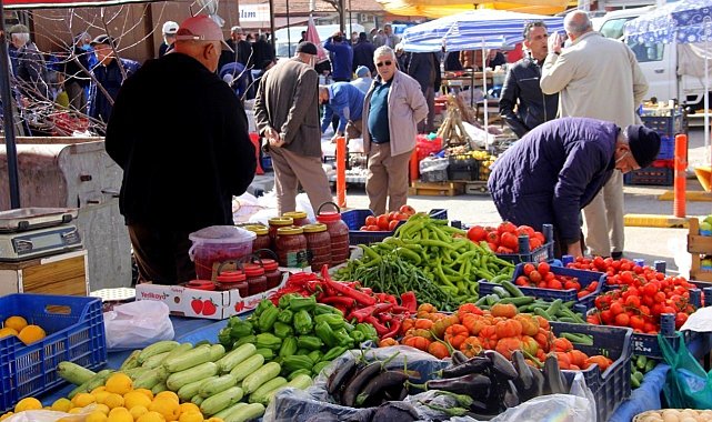 Hizmet üretim endeksi yıllık yüzde 2,5 arttı