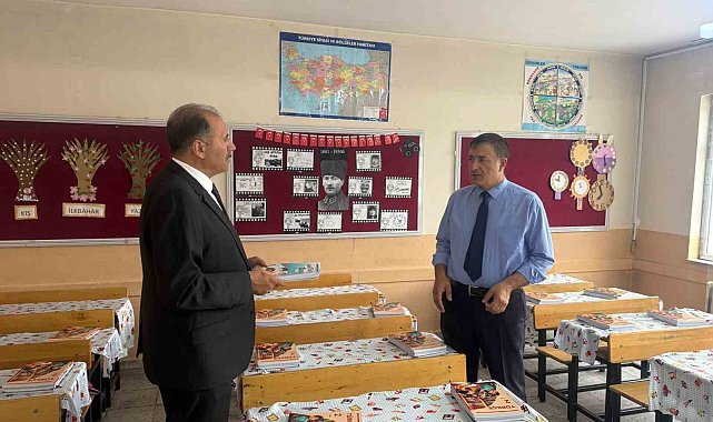 Iğdır'da ücretsiz kitaplar okullara dağıtıldı, ders zili için geri sayım başladı