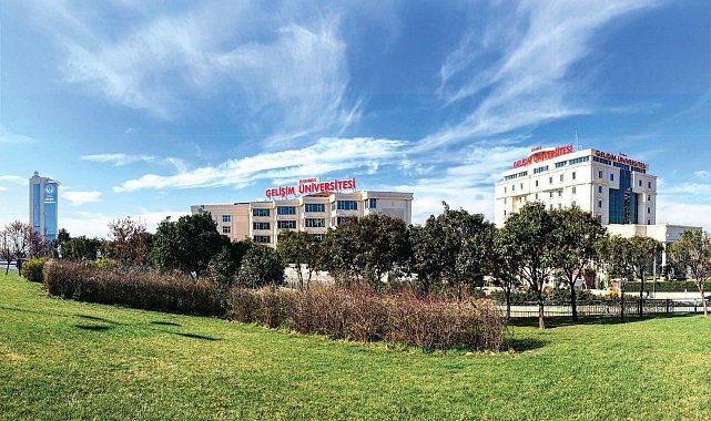 İGÜ, TS-ISO 10002 Yönetim Sistemi Belgesi yenilendi
