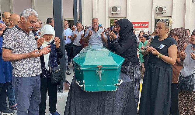 İkiz annesi hastane personeli hastalığa yenik düştü