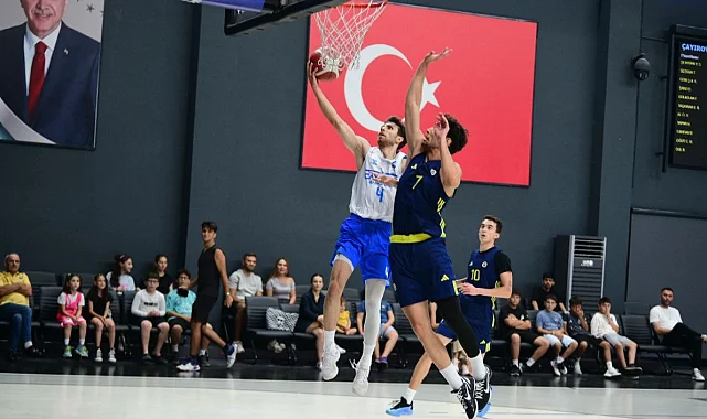 İlkan Karaman Turnuvası'nın kazananı Çayırova oldu