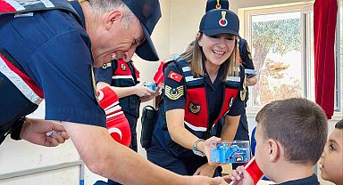 İlkokul öğrencileri jandarmayı yakından tanıdı
