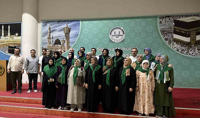 İşitme engellilerin umre heyecanı: Gözyaşları ve dualarla uğurlandılar