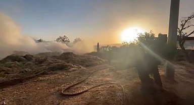 Isparta'da köyde çıkan yangın saman balyalarını kül etti