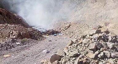 İspir'de çöp skandalı