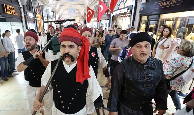 İstanbul'da tulumbacılar seremonisine büyük ilgi