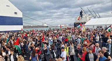 İtalya'da sendikalardan "Gazze" grevi: Limanlar kapatıldı, ulaşım aksadı