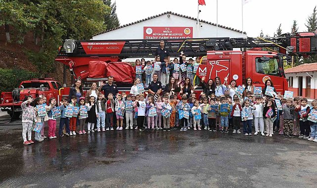 İtfaiye Haftasında Küçük Kahramanlar Sahada