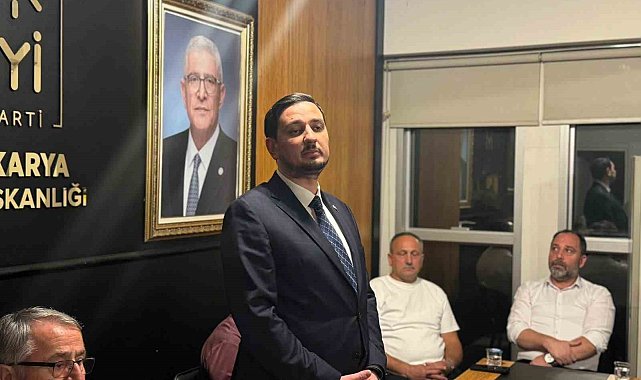 İYİ Parti Sakarya İl Başkanı Uçak 6 ilçe başkanıyla birlikte partisinden istifa etti