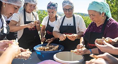 İzmir Bornova'da tatlı telaş
